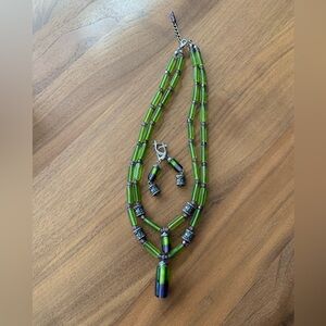 EUC ‘90’s retro 2 strand necklace & earrings. Soft green & mauve, silver accents